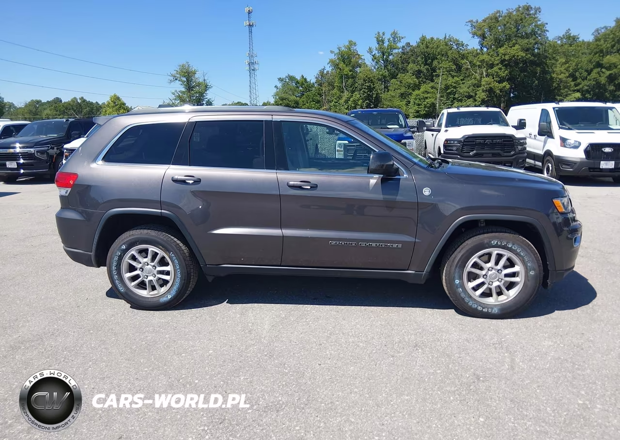 2019 Jeep Grand Cherokee Laredo E 4X4 VIN:1C4RJFAG3KC754210 - 16