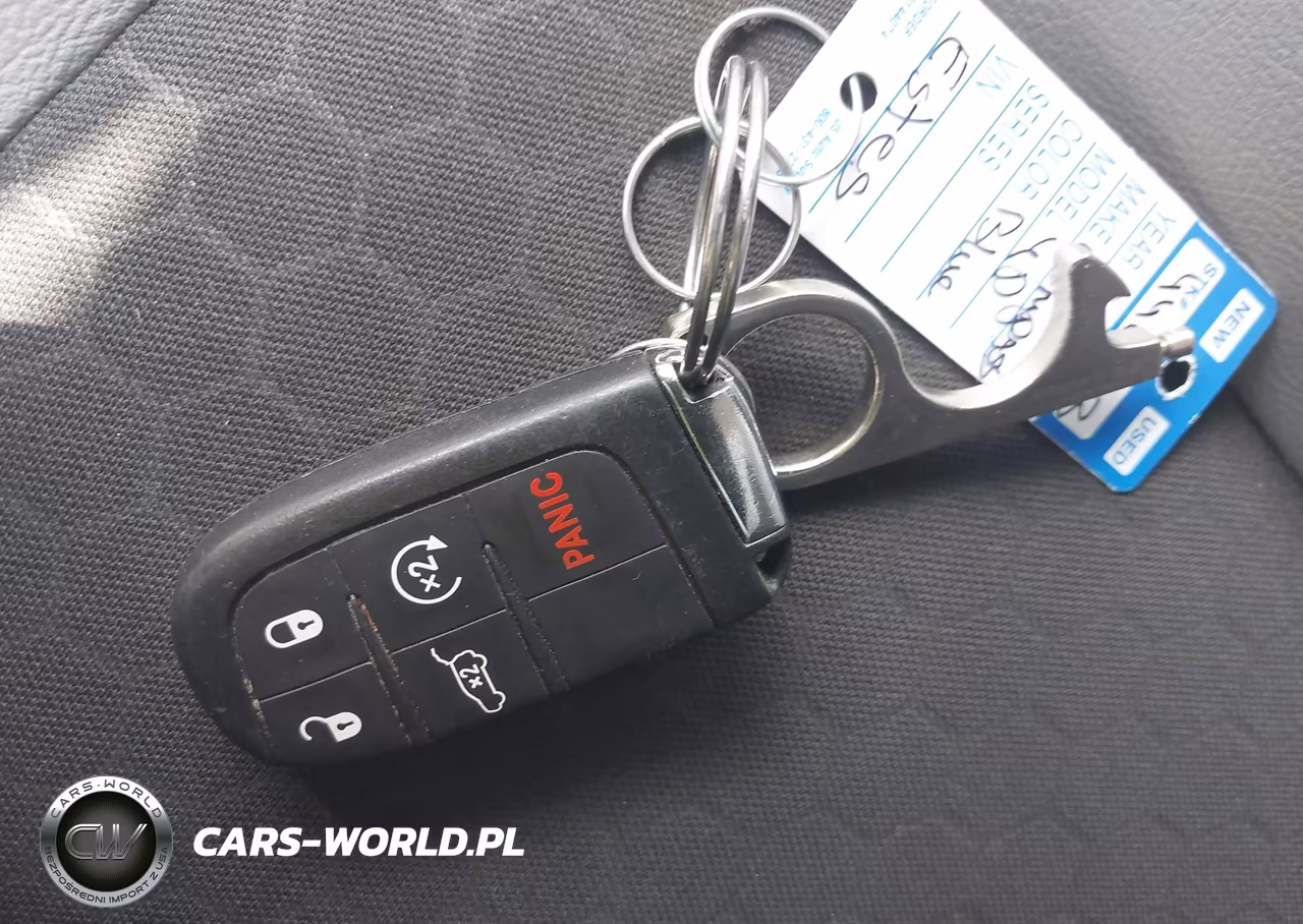 2019 Jeep Compass Latitude Fwd VIN:3C4NJCBB5KT843944 - 11