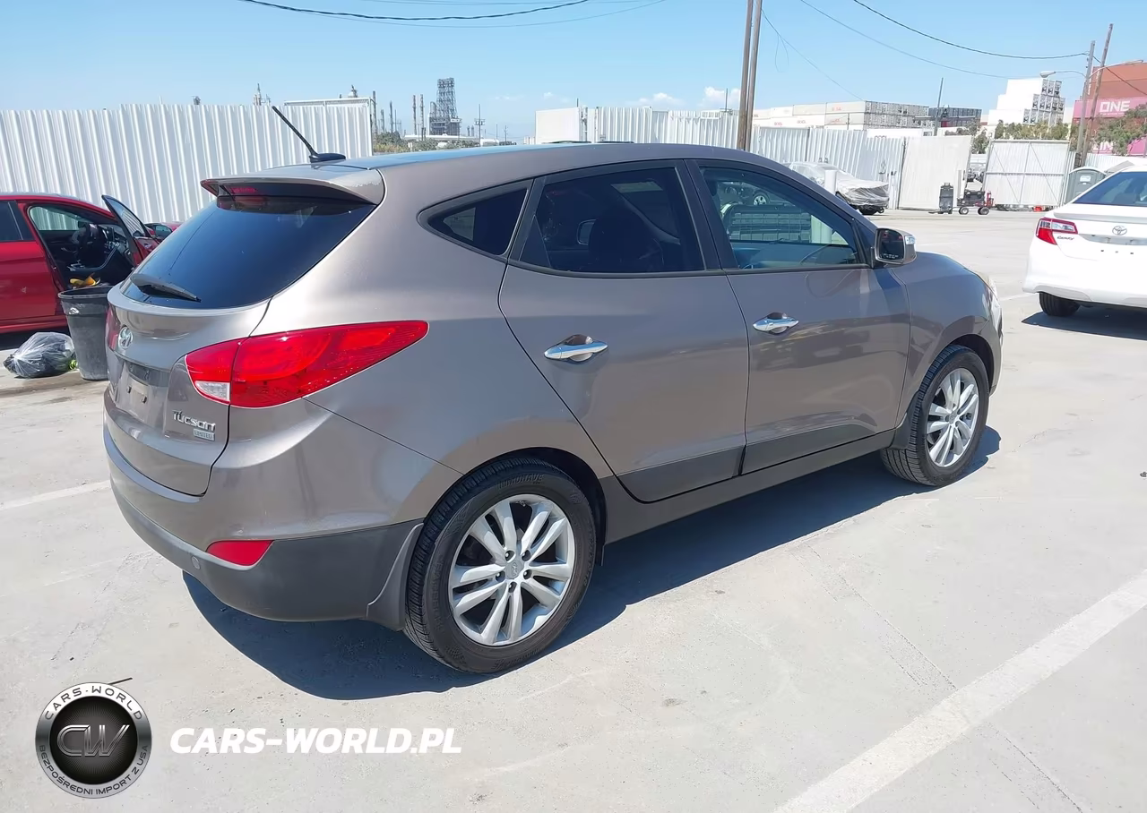 2013 Hyundai Tucson Limited VIN:KM8JU3ACXDU637278 - 4