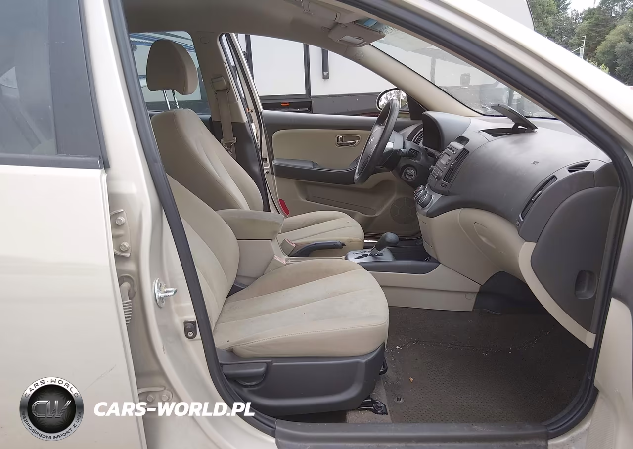 2010 Hyundai Elantra Gls VIN:KMHDU4AD2AU039550 - 5
