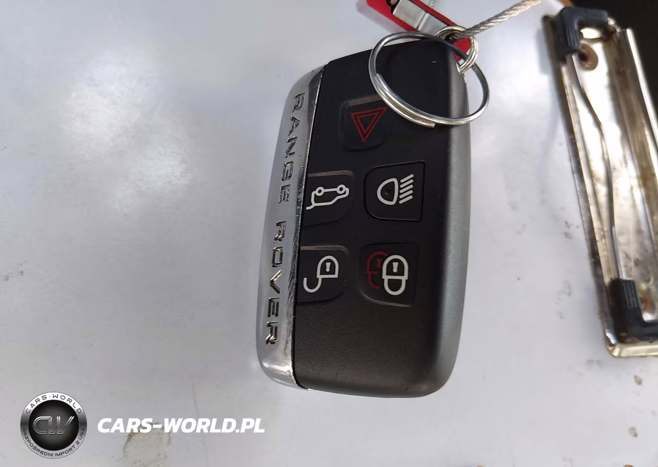 2018 Land Rover Range Rover Velar P250 Se R-Dynamic VIN:SALYL2RXXJA751164 - 11