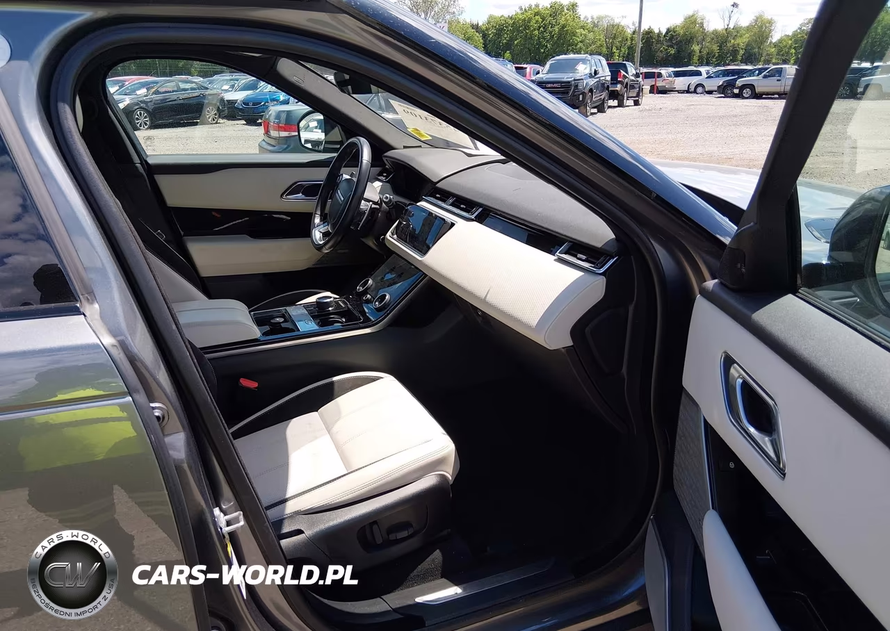 2018 Land Rover Range Rover Velar P250 Se R-Dynamic VIN:SALYL2RXXJA751164 - 5