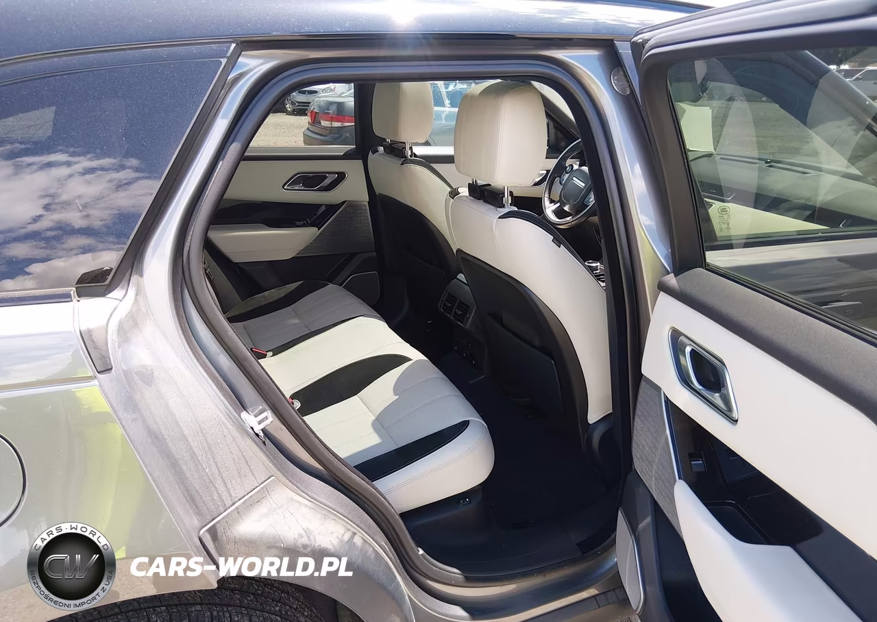2018 Land Rover Range Rover Velar P250 Se R-Dynamic VIN:SALYL2RXXJA751164 - 8