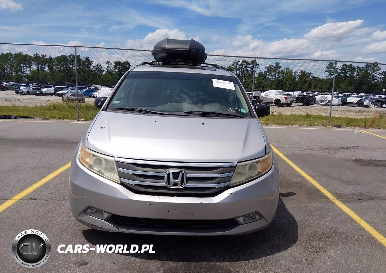 2011 Honda Odyssey Touring-Touring Elite VIN:5FNRL5H99BB072804 - 12