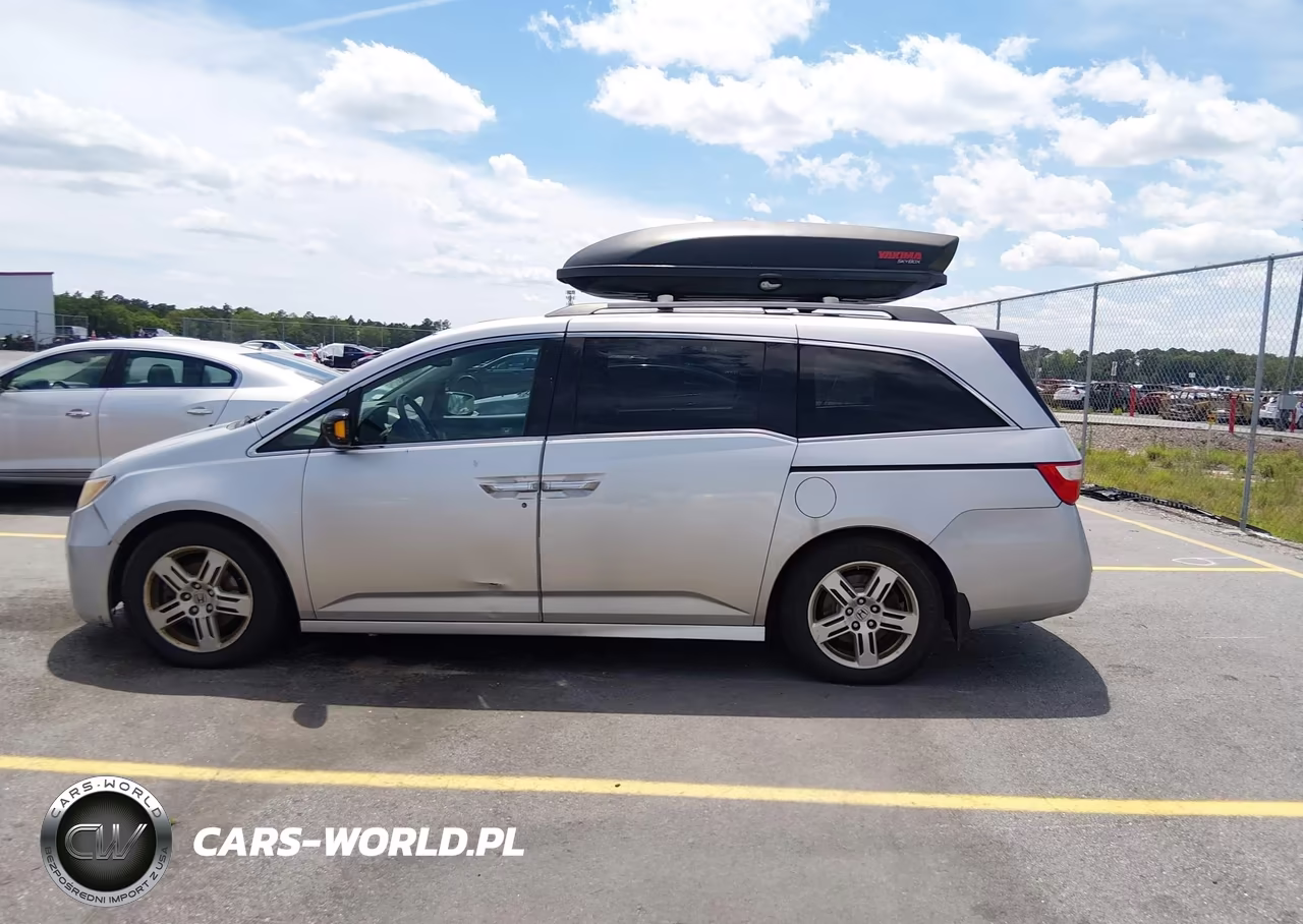 2011 Honda Odyssey Touring-Touring Elite VIN:5FNRL5H99BB072804 - 14