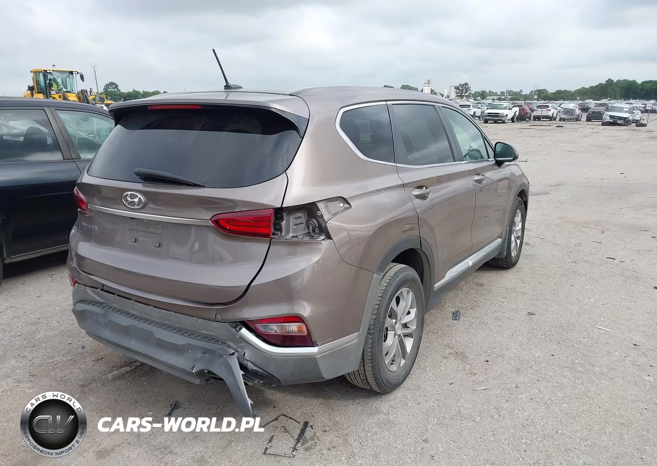 2020 Hyundai Santa Fe Se VIN:5NMS23ADXLH244894 - 4