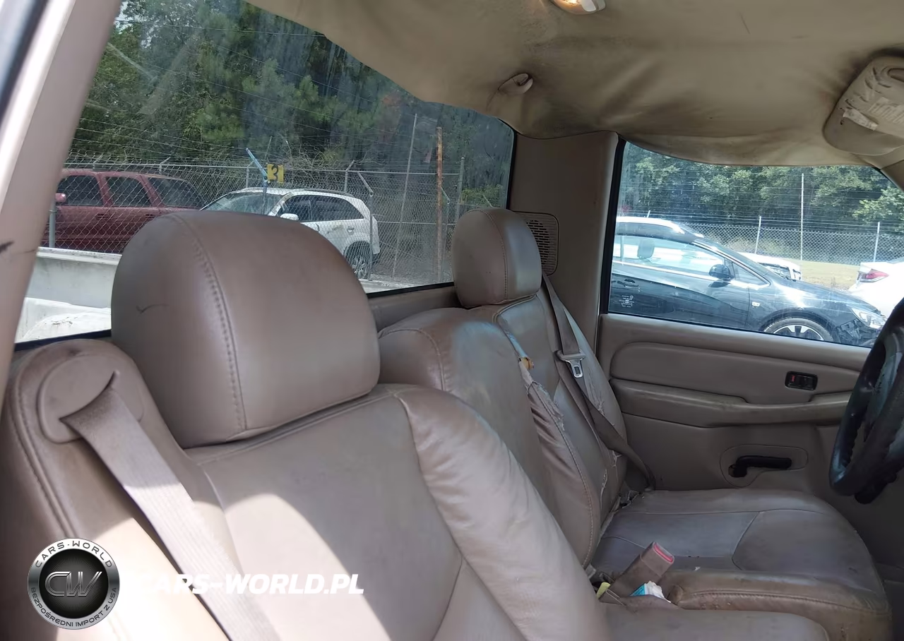 2005 GMC Sierra 1500 Work Truck VIN:1GTEC14VX5E187623 - 8
