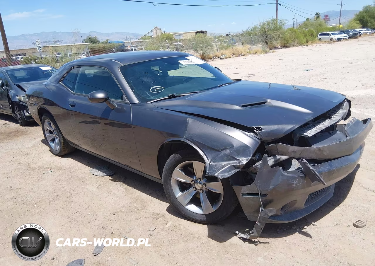2015 Dodge Challenger Sxt – zdjęcie 1 z 15