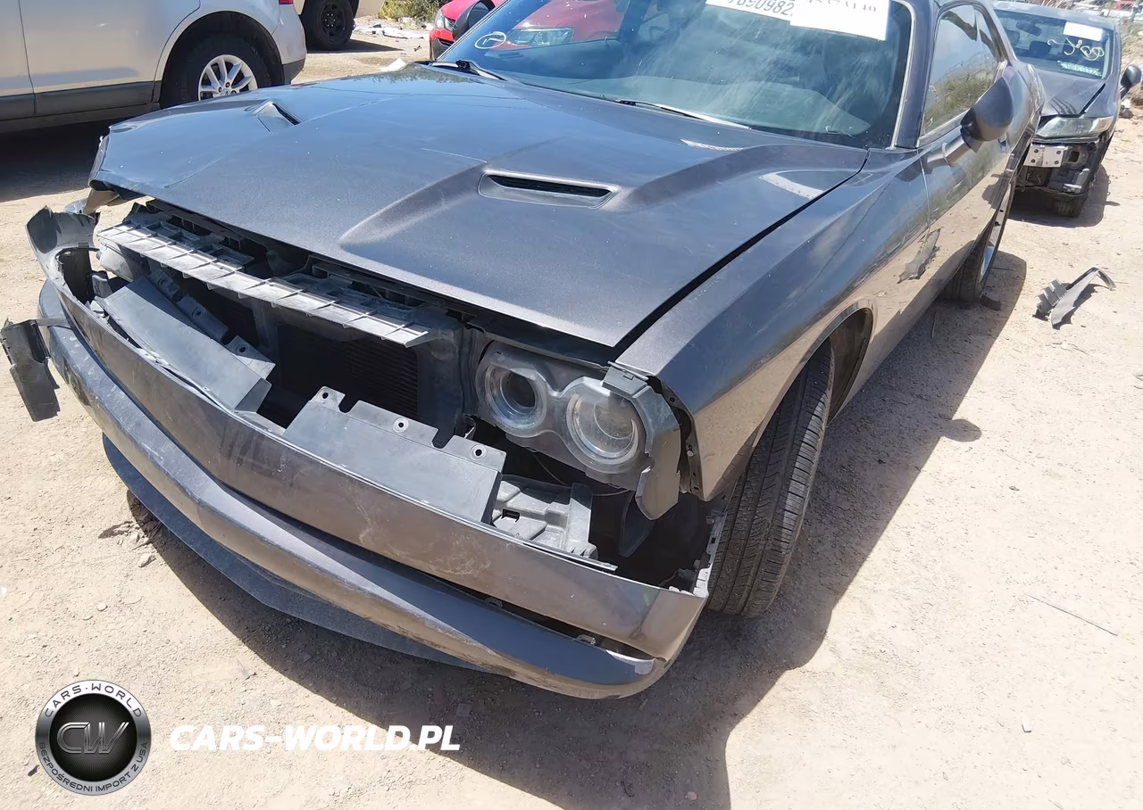 2015 Dodge Challenger Sxt VIN:2C3CDZAG5FH707802 - 6