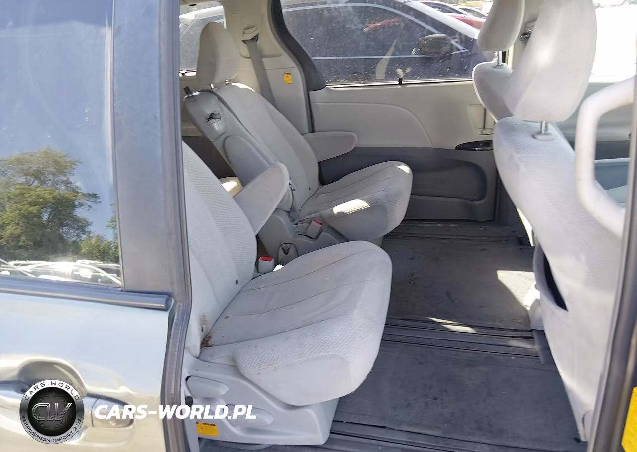 2012 Toyota Sienna Le V6 8 Passenger VIN:5TDKK3DC9CS201549 - 8