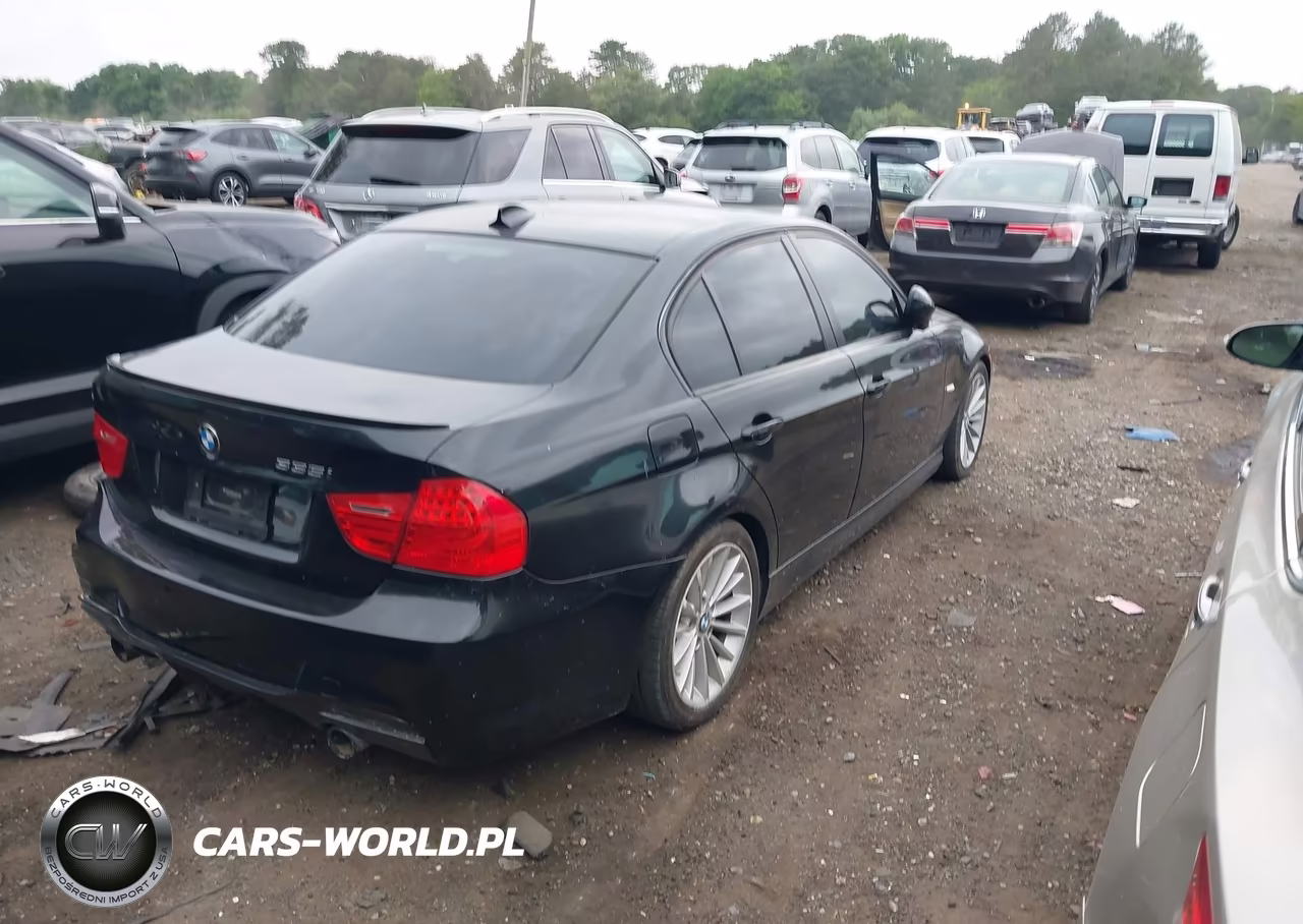 2011 BMW 335I xDrive VIN:WBAPL5C56BA921319 - 4