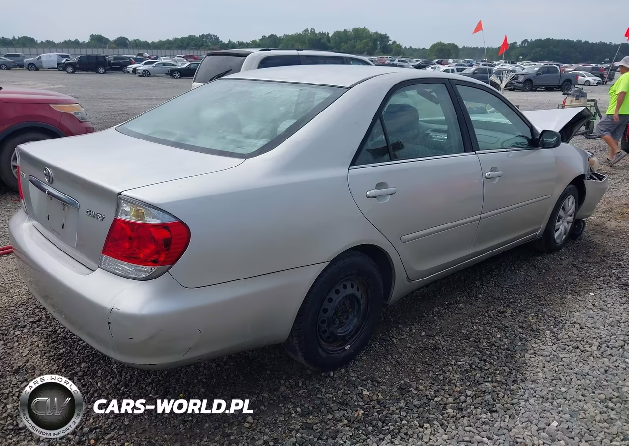 2005 Toyota Camry Std VIN:4T1BE32K15U954617 - 4