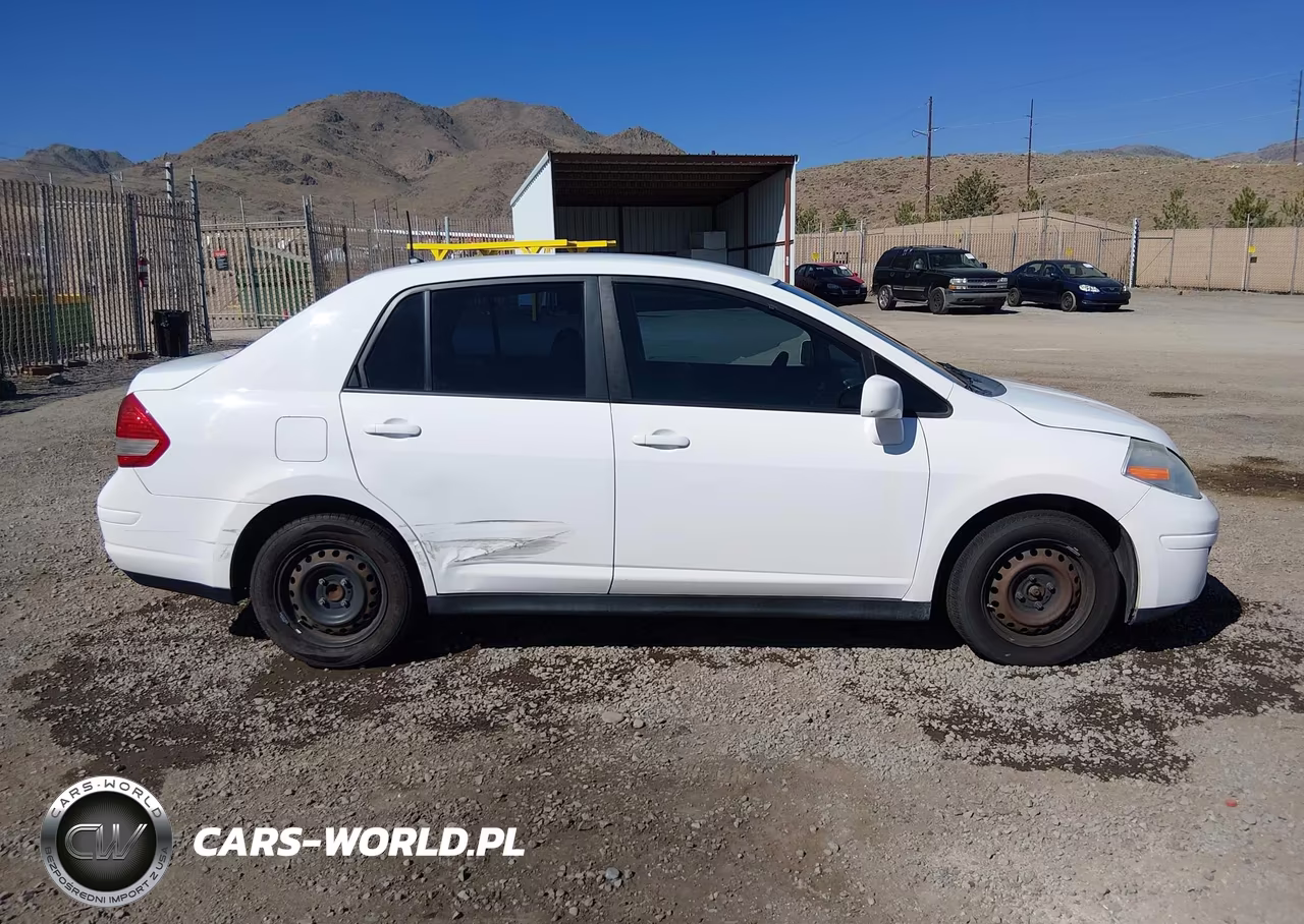 2011 Nissan Versa 1.8S VIN:3N1BC1APXBL462379 - 13