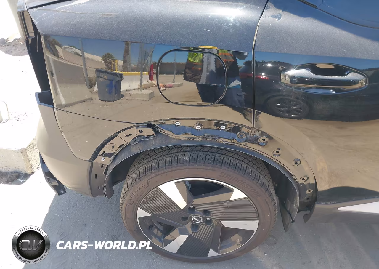 2025 Nissan Kicks Sr Fwd VIN:3N8AP6DAXSL419084 - 20