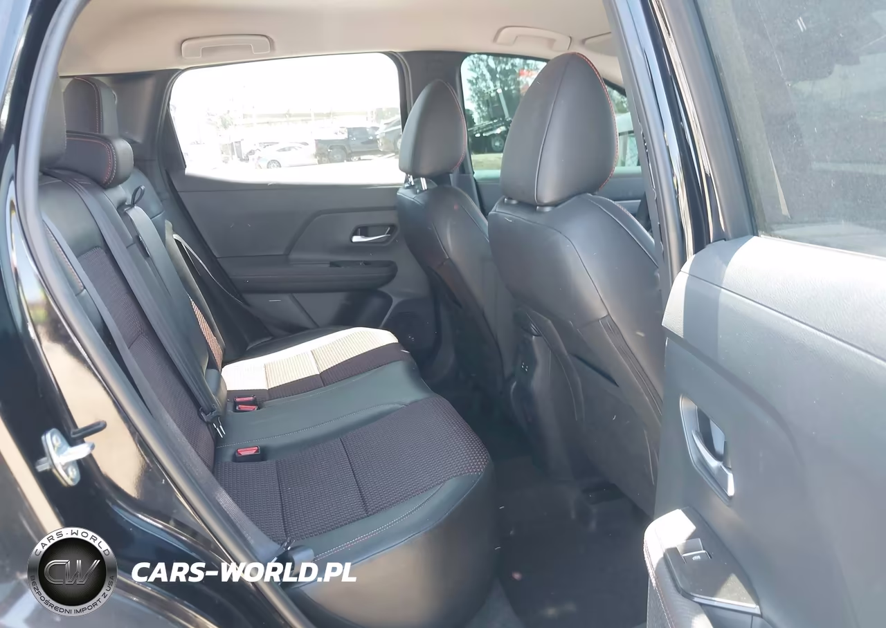 2025 Nissan Kicks Sr Fwd VIN:3N8AP6DAXSL419084 - 8