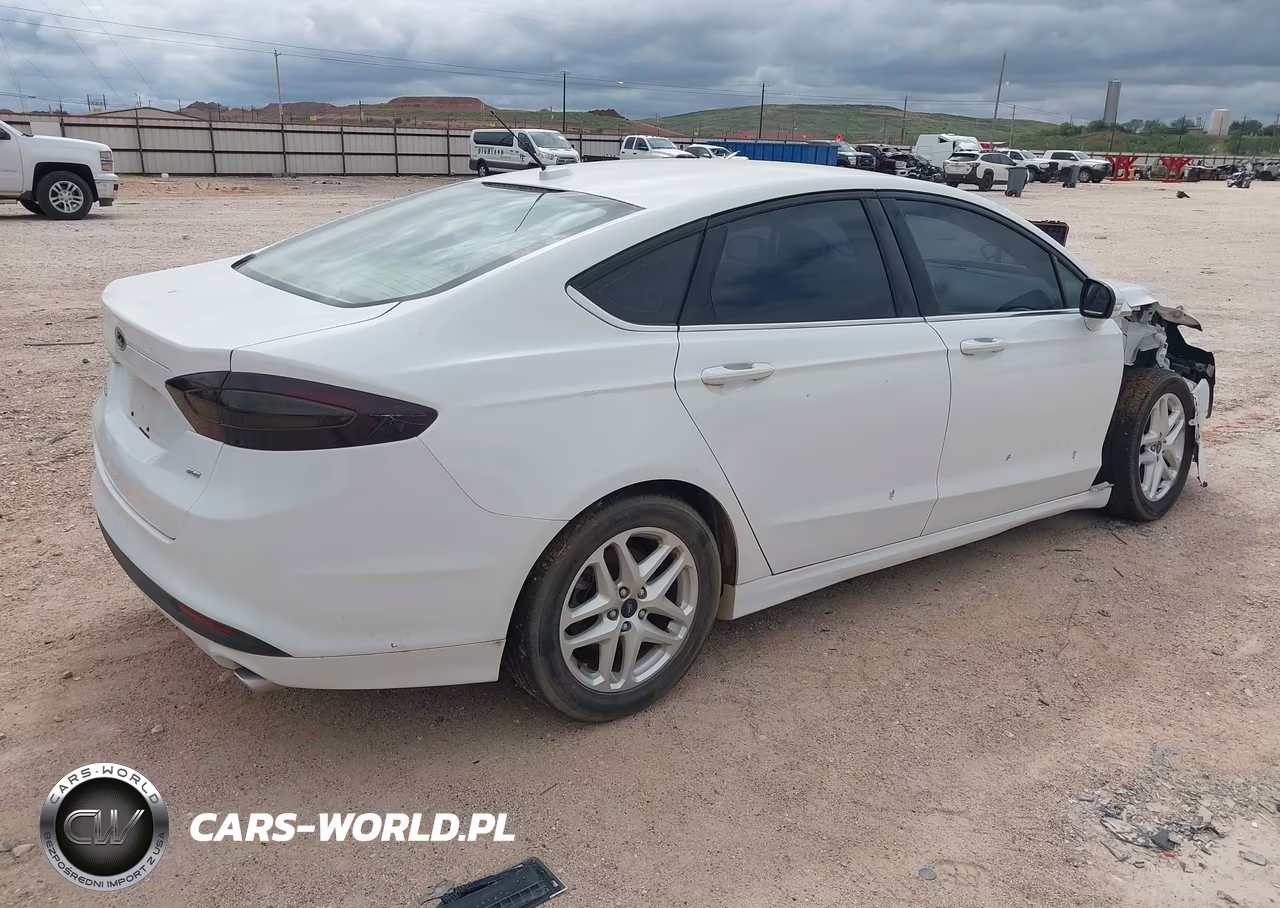 2015 Ford Fusion Se VIN:3FA6P0H76FR193356 - 4