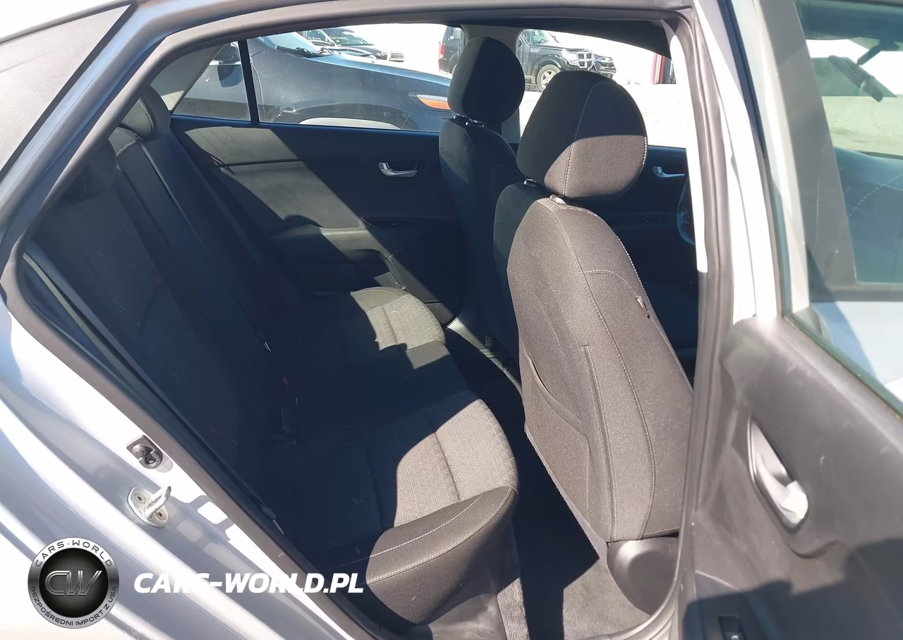 2018 Kia Rio S VIN:3KPA24AB0JE096839 - 8