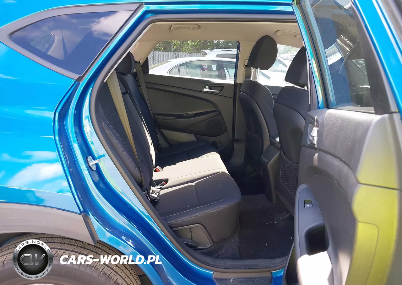 2019 Hyundai Tucson Value VIN:KM8J3CA40KU038415 - 8