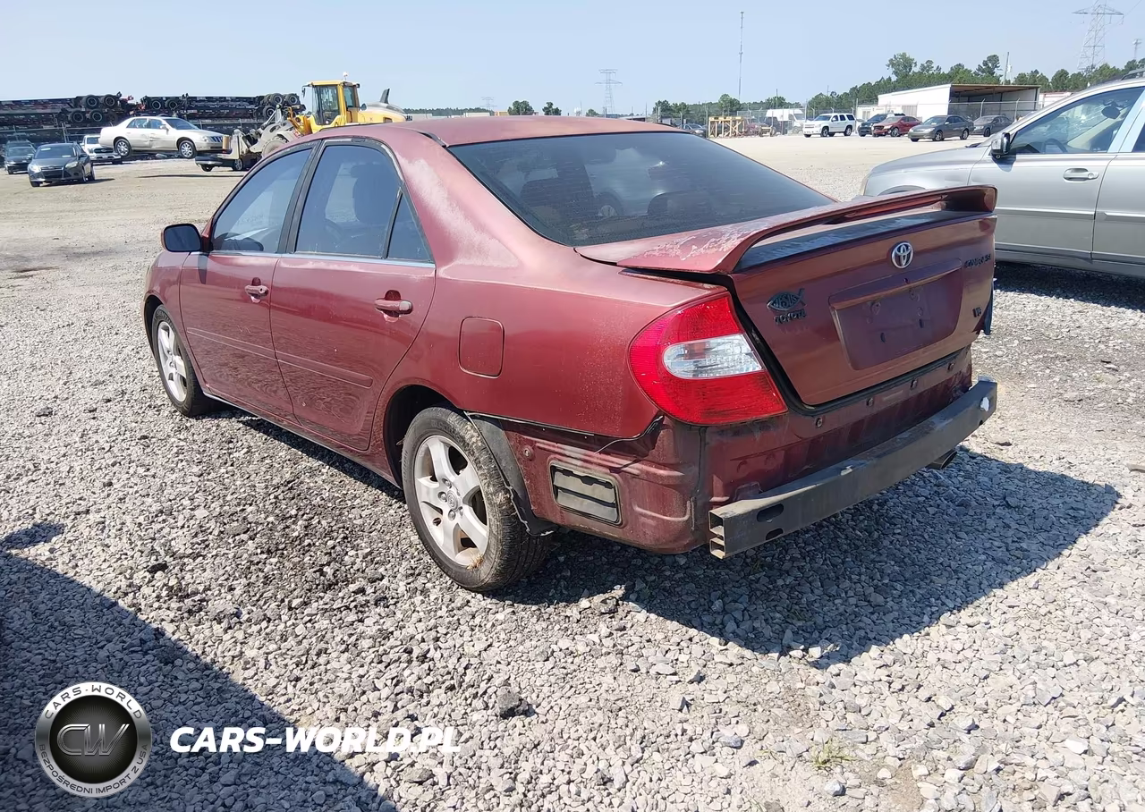 2002 Toyota Camry Se VIN:4T1BF32K12U011541 - 3