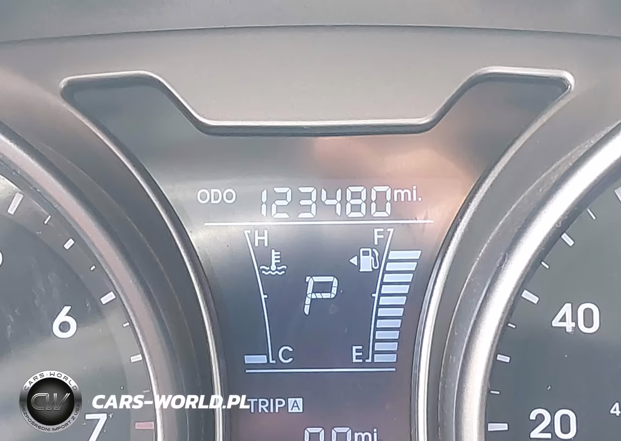 2013 Hyundai Veloster VIN:KMHTC6ADXDU156923 - 12