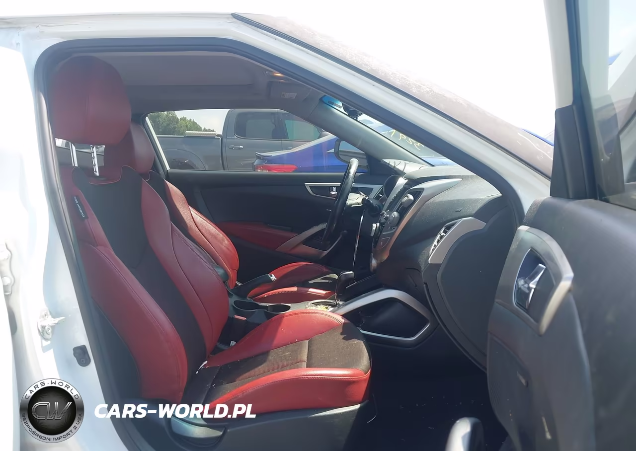 2013 Hyundai Veloster VIN:KMHTC6ADXDU156923 - 5
