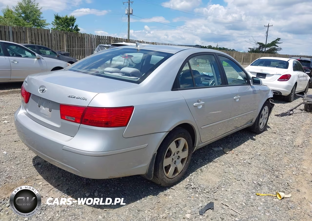 2009 Hyundai Sonata Gls VIN:5NPET46C99H557396 - 4