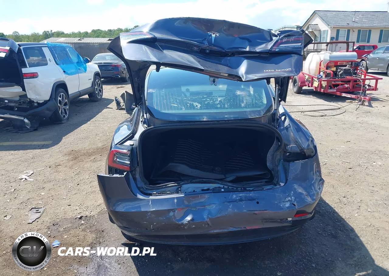 2020 Tesla Model 3 Performance Dual Motor All-Wheel Drive VIN:5YJ3E1EC0LF623633 - 17