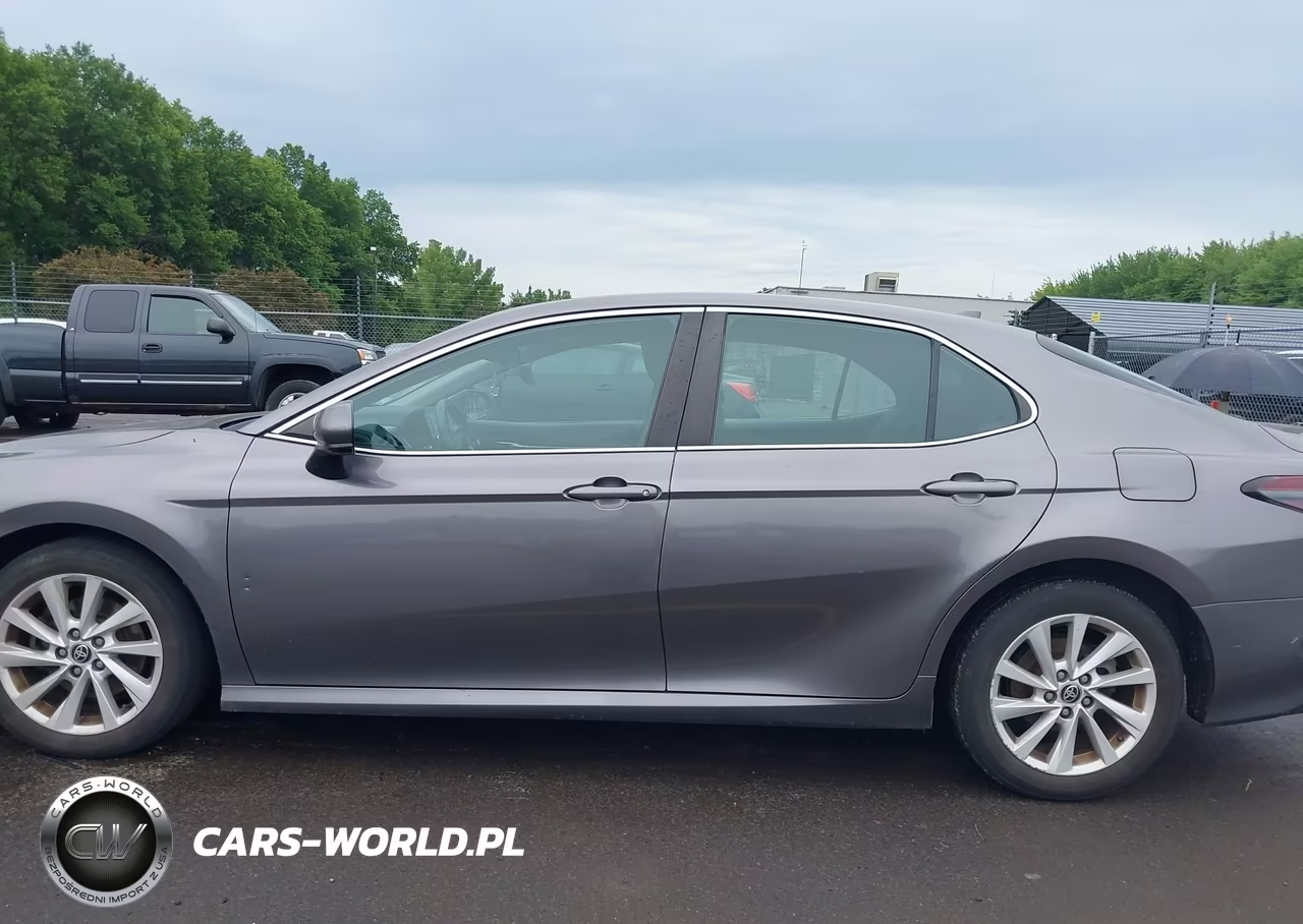2021 Toyota Camry Le VIN:4T1C11AK1MU423549 - 14