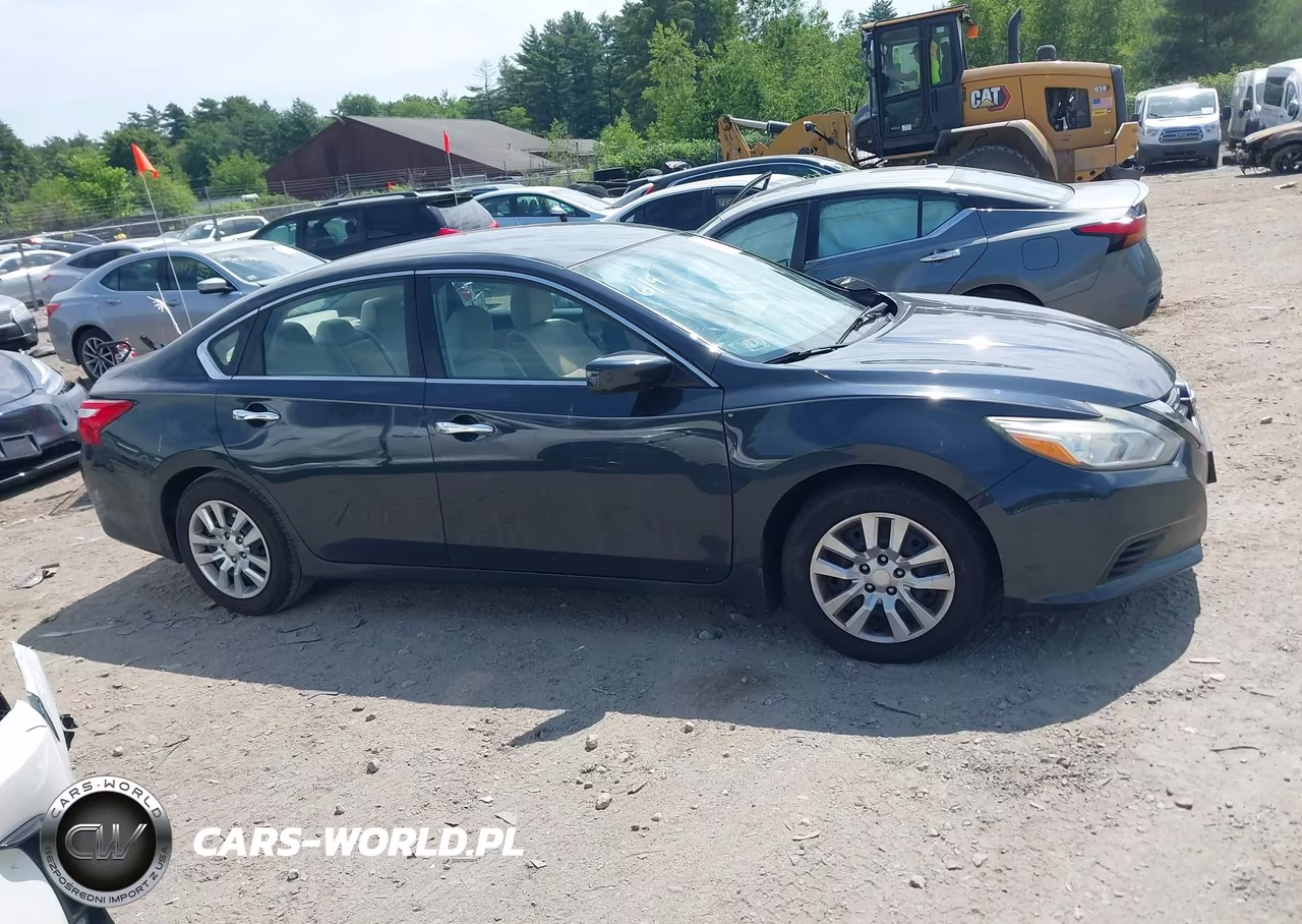 2016 Nissan Altima 2.5 S VIN:1N4AL3AP4GC145856 - 13