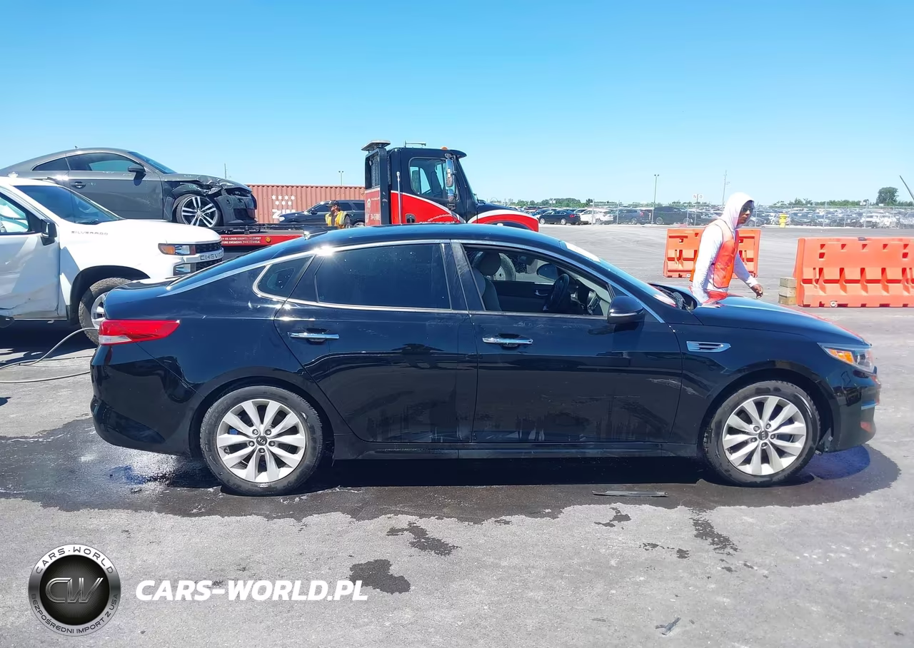 2016 Kia Optima Ex VIN:5XXGU4L3XGG068105 - 13