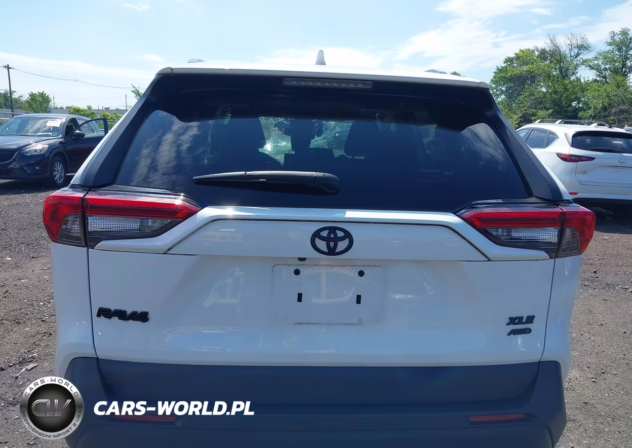 2020 Toyota Rav4 Xle VIN:2T3P1RFV6LW132473 - 16