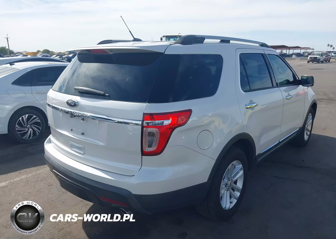 2014 Ford Explorer Xlt VIN:1FM5K7D88EGB53468 - 4