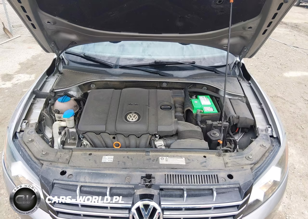 2012 Volkswagen Passat 2.5L Sel Premium VIN:1VWCP7A33CC091503 - 10