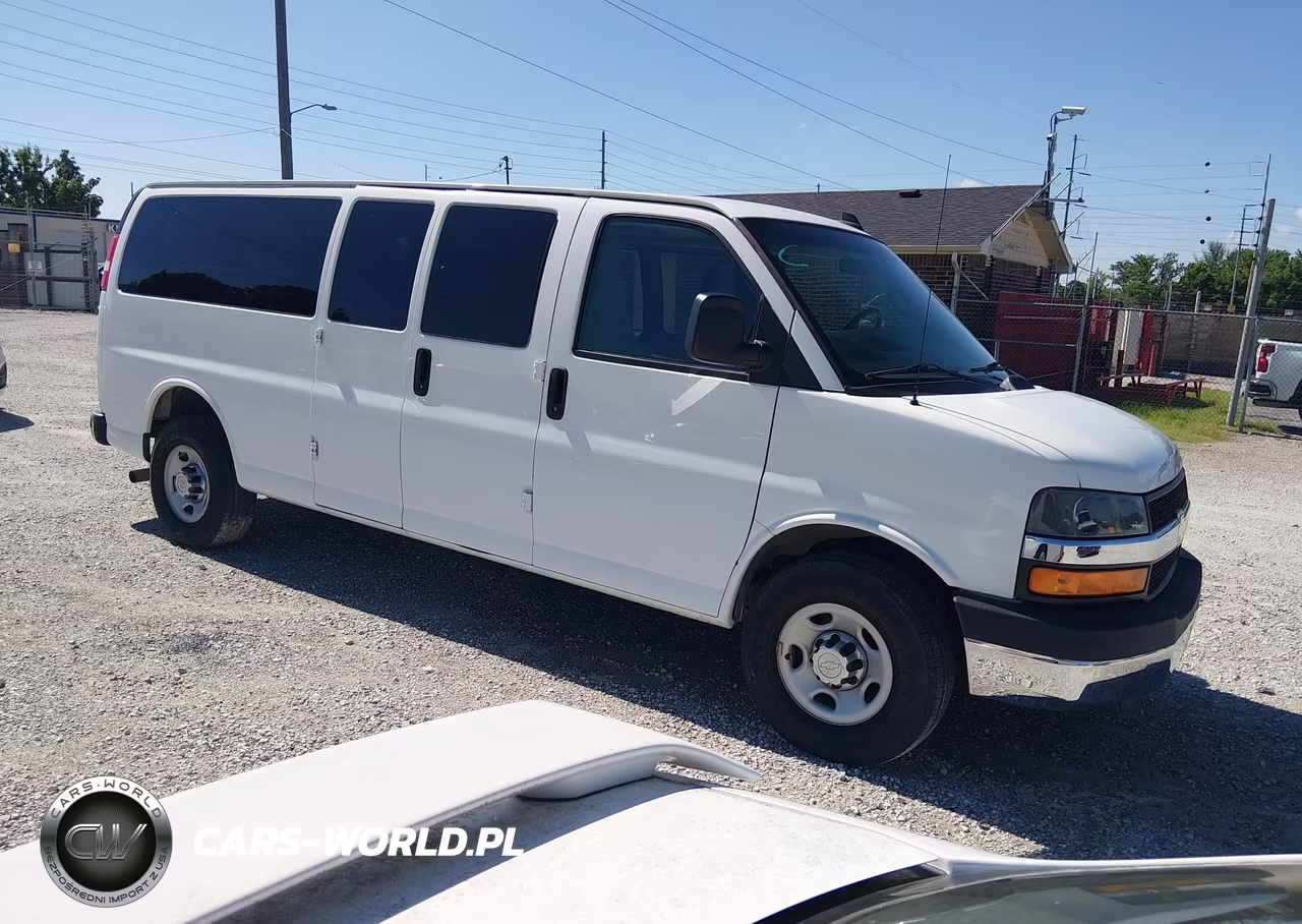 2016 Chevrolet Express 3500 Lt – zdjęcie 1 z 16