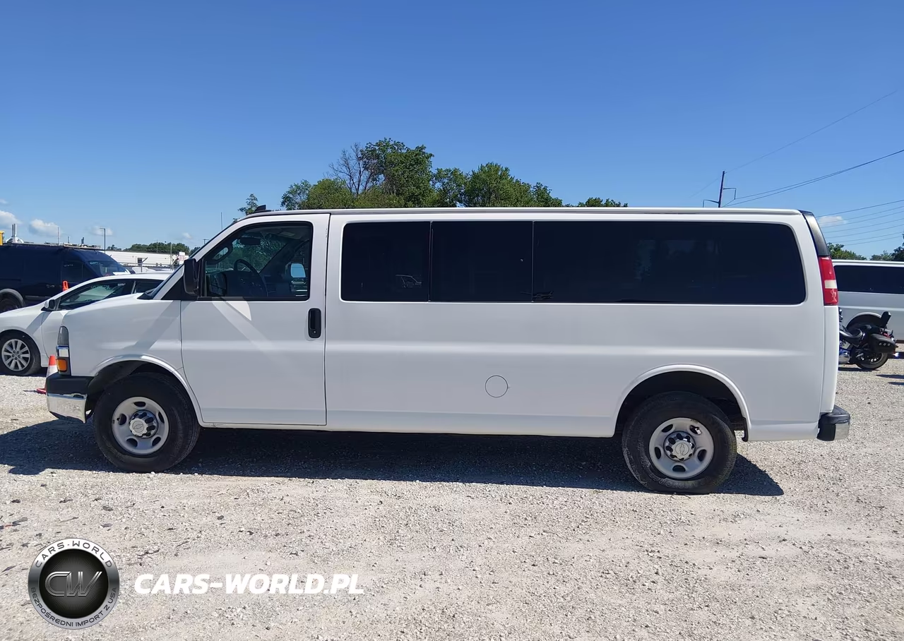 2016 Chevrolet Express 3500 Lt VIN:1GAZGPFG1G1317444 - 14