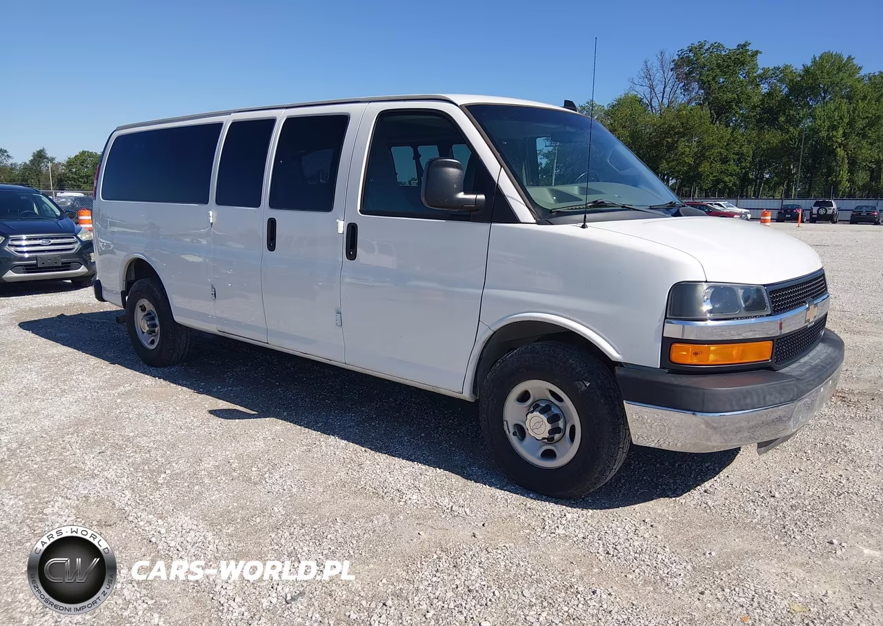 2016 Chevrolet Express 3500 Lt – zdjęcie 1 z 16
