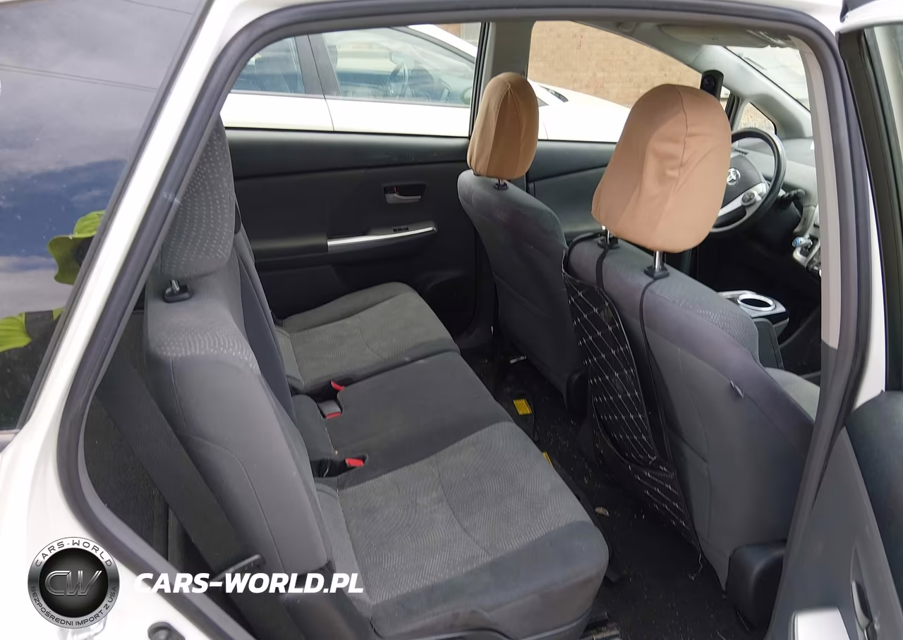 2012 Toyota Prius V Two VIN:JTDZN3EU7C3026121 - 8