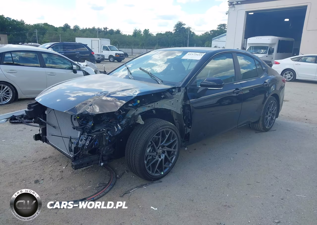2026 Toyota Camry Se VIN:4T1DAACKXTU746157 - 2