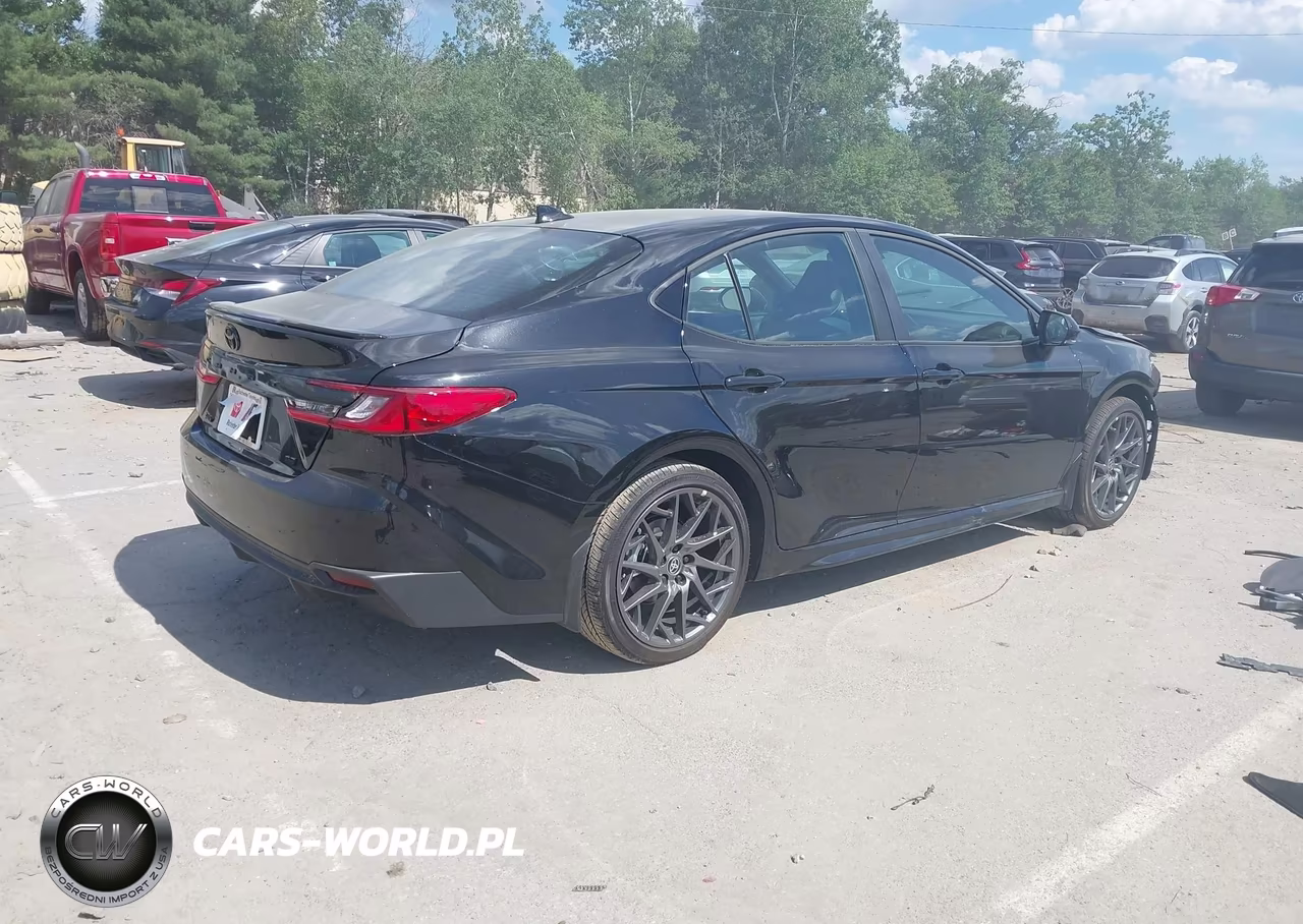 2026 Toyota Camry Se VIN:4T1DAACKXTU746157 - 4