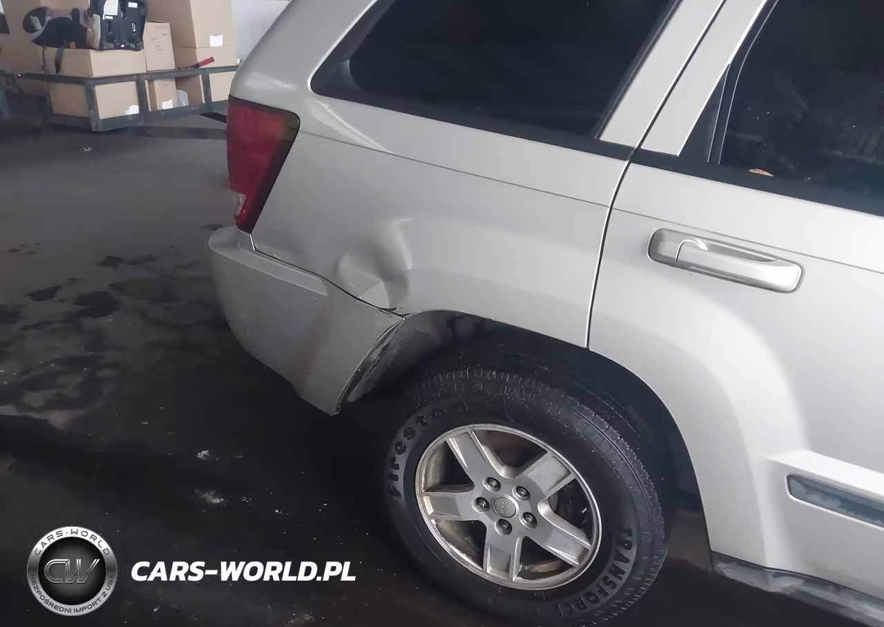 2007 Jeep Grand Cherokee Laredo VIN:1J8GS48KX7C572863 - 6