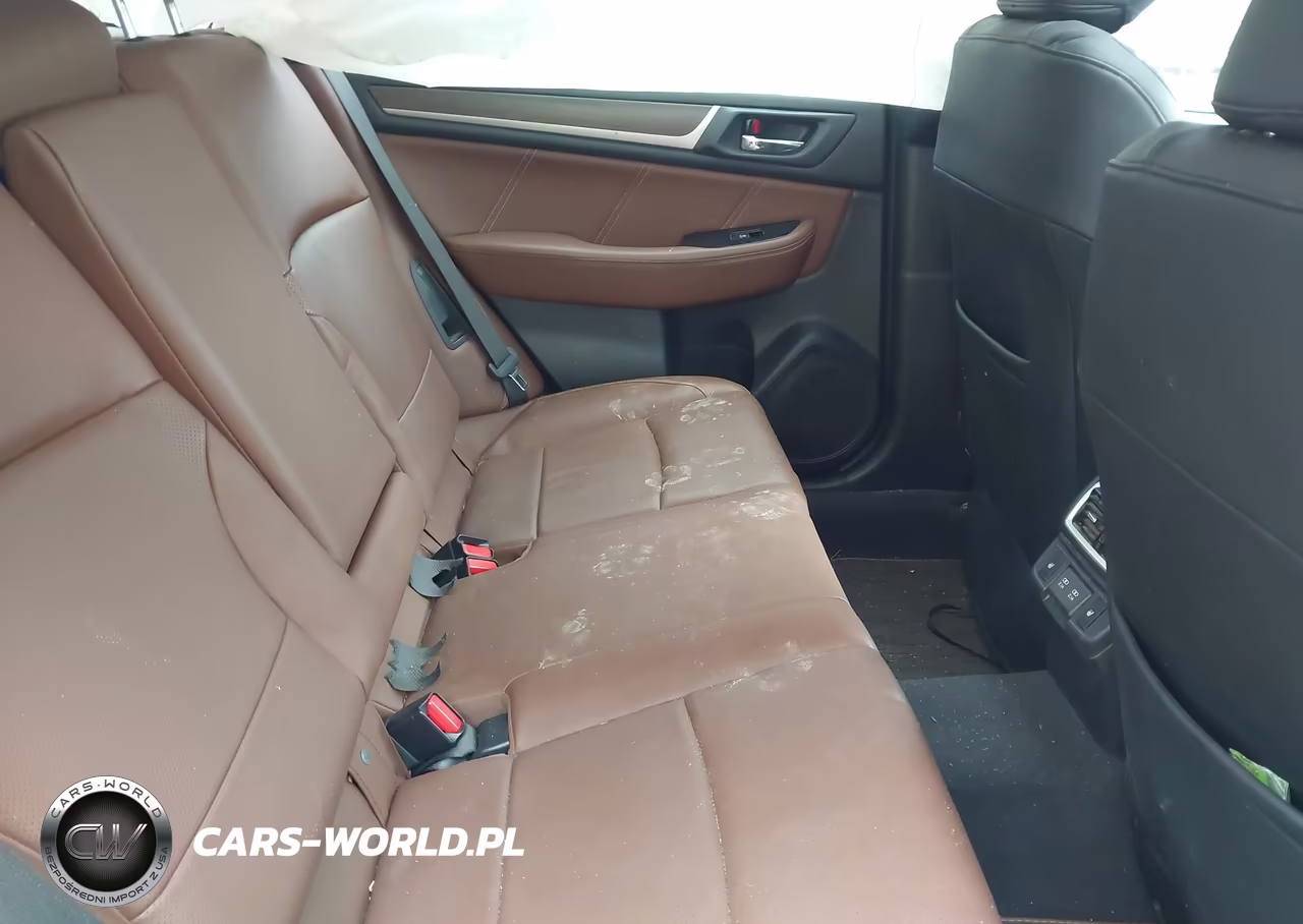 2019 Subaru Outback 2.5I Touring VIN:4S4BSATCXK3234786 - 8