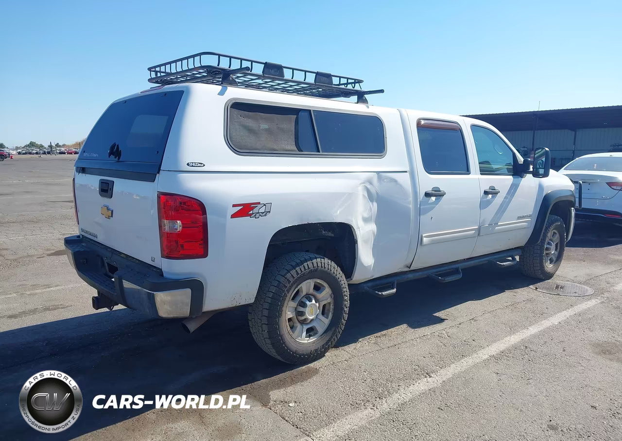 2010 Chevrolet Silverado 2500Hd Lt VIN:1GC4KXBG0AF136433 - 4