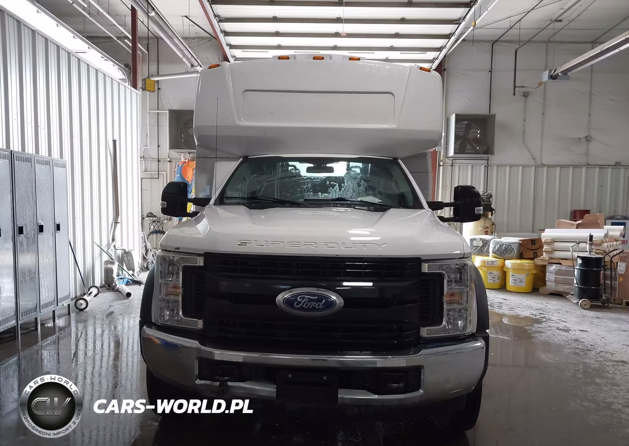 2017 Ford F-450 Chassis Xl VIN:1FDAF4GT1HEE73331 - 17
