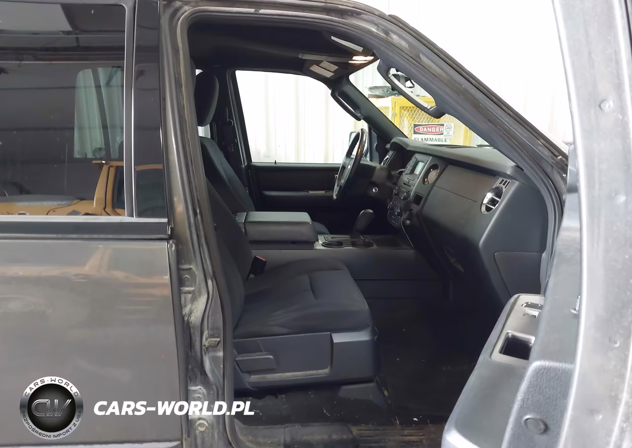 2017 Ford Expedition Xl VIN:1FMJU1GT8HEA37743 - 5