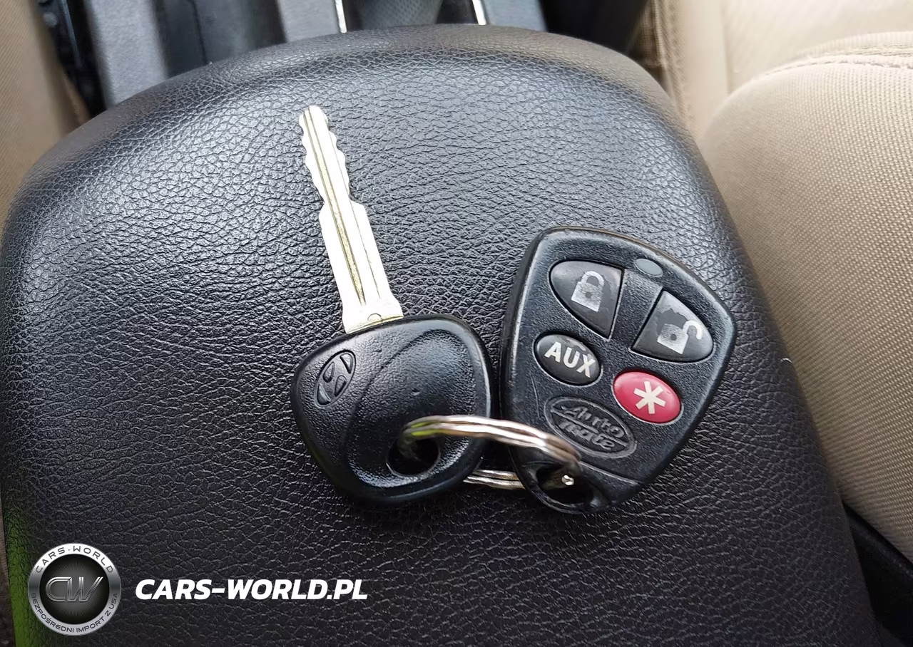2012 Hyundai Elantra Gls VIN:5NPDH4AE7CH101944 - 11
