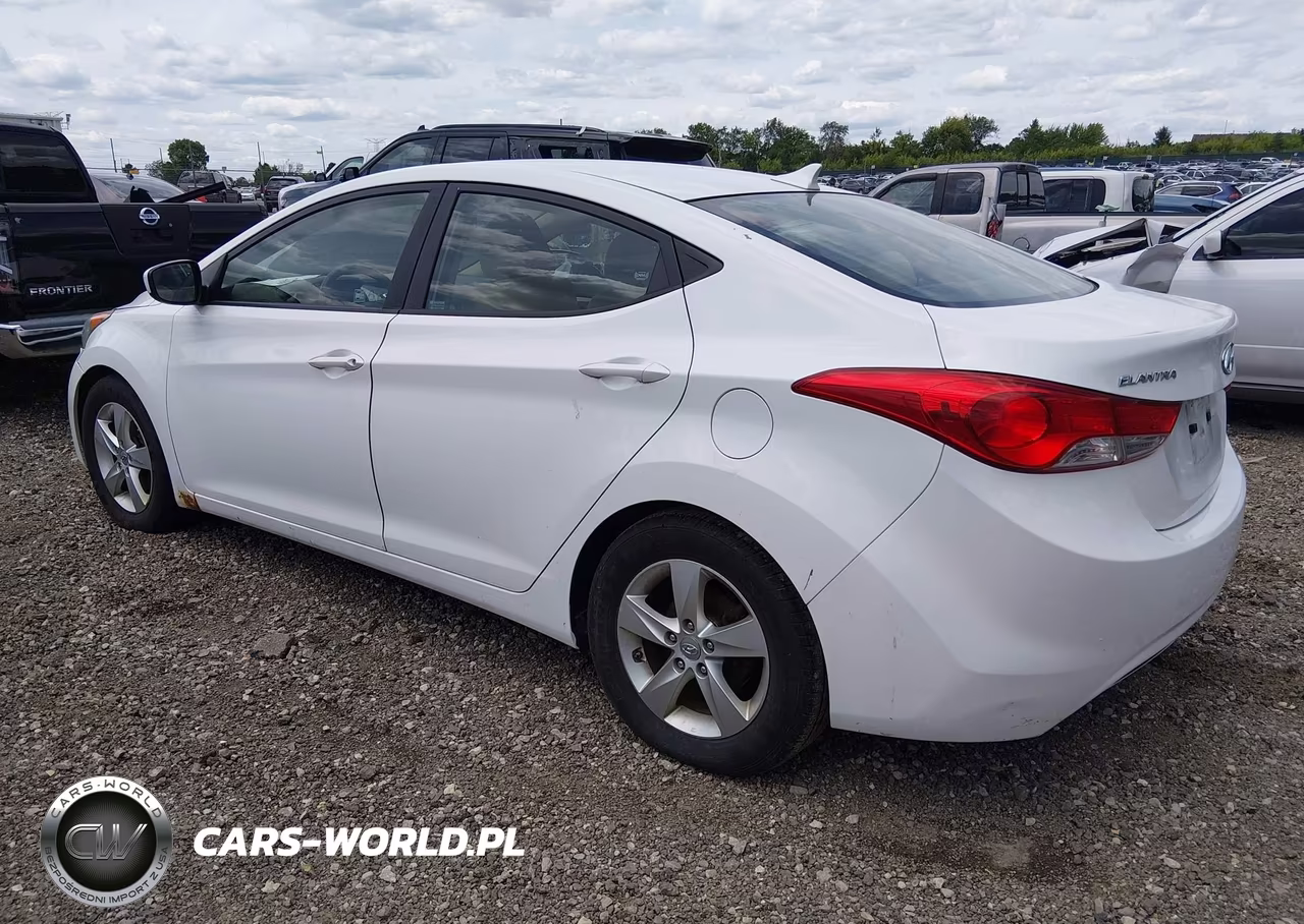 2012 Hyundai Elantra Gls VIN:5NPDH4AE7CH101944 - 3