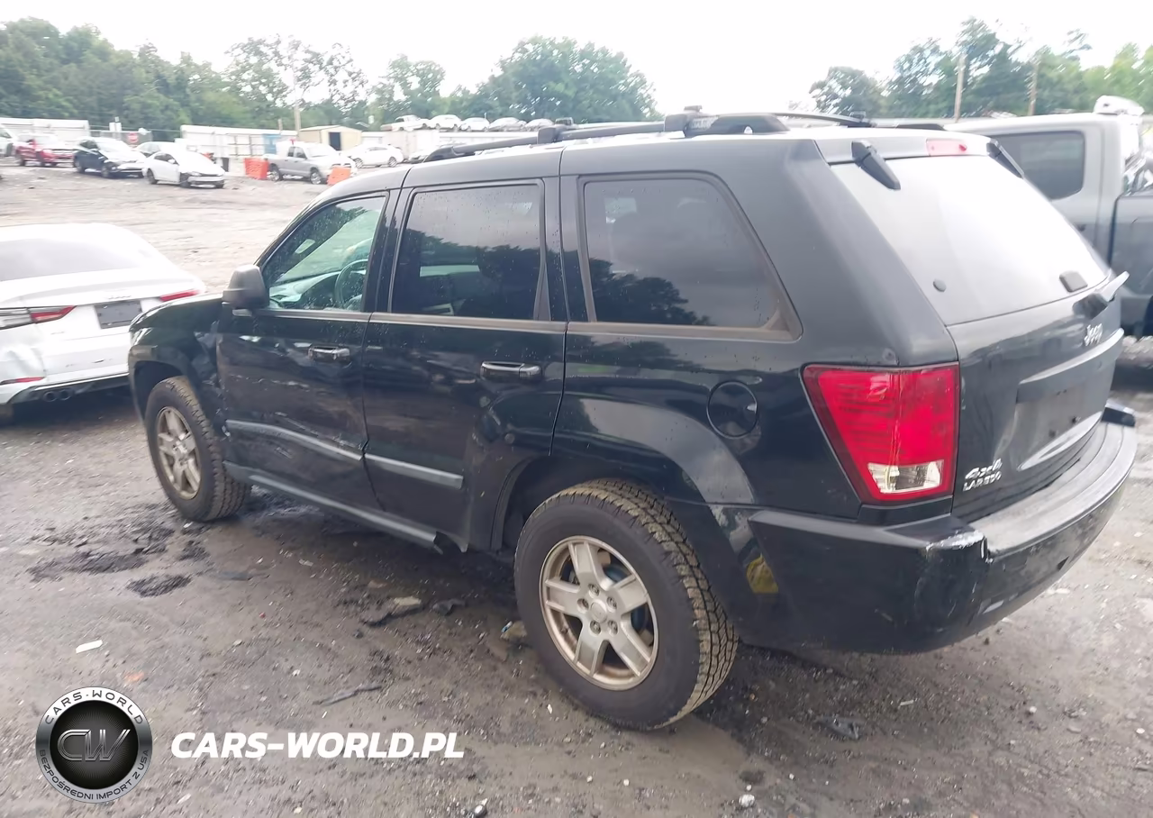 2007 Jeep Grand Cherokee Laredo VIN:1J8GR48K87C577099 - 3