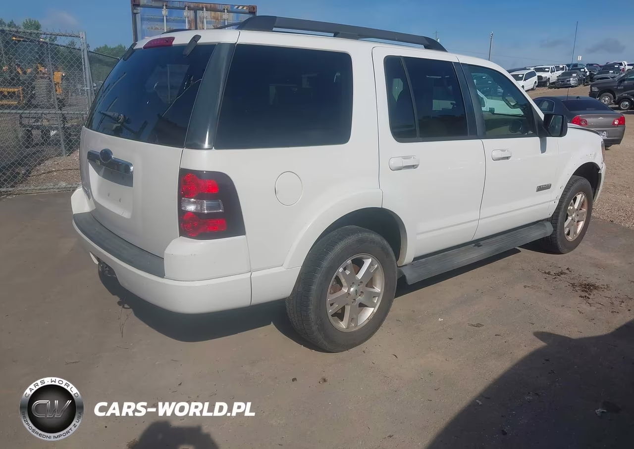 2008 Ford Explorer Xlt VIN:1FMEU63E78UB14873 - 4