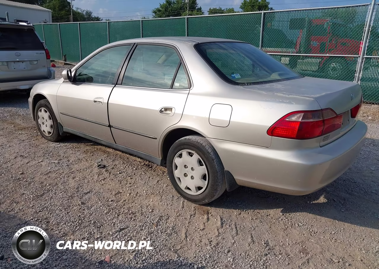 1999 Honda Accord Lx VIN:JHMCG5649XC006029 - 3