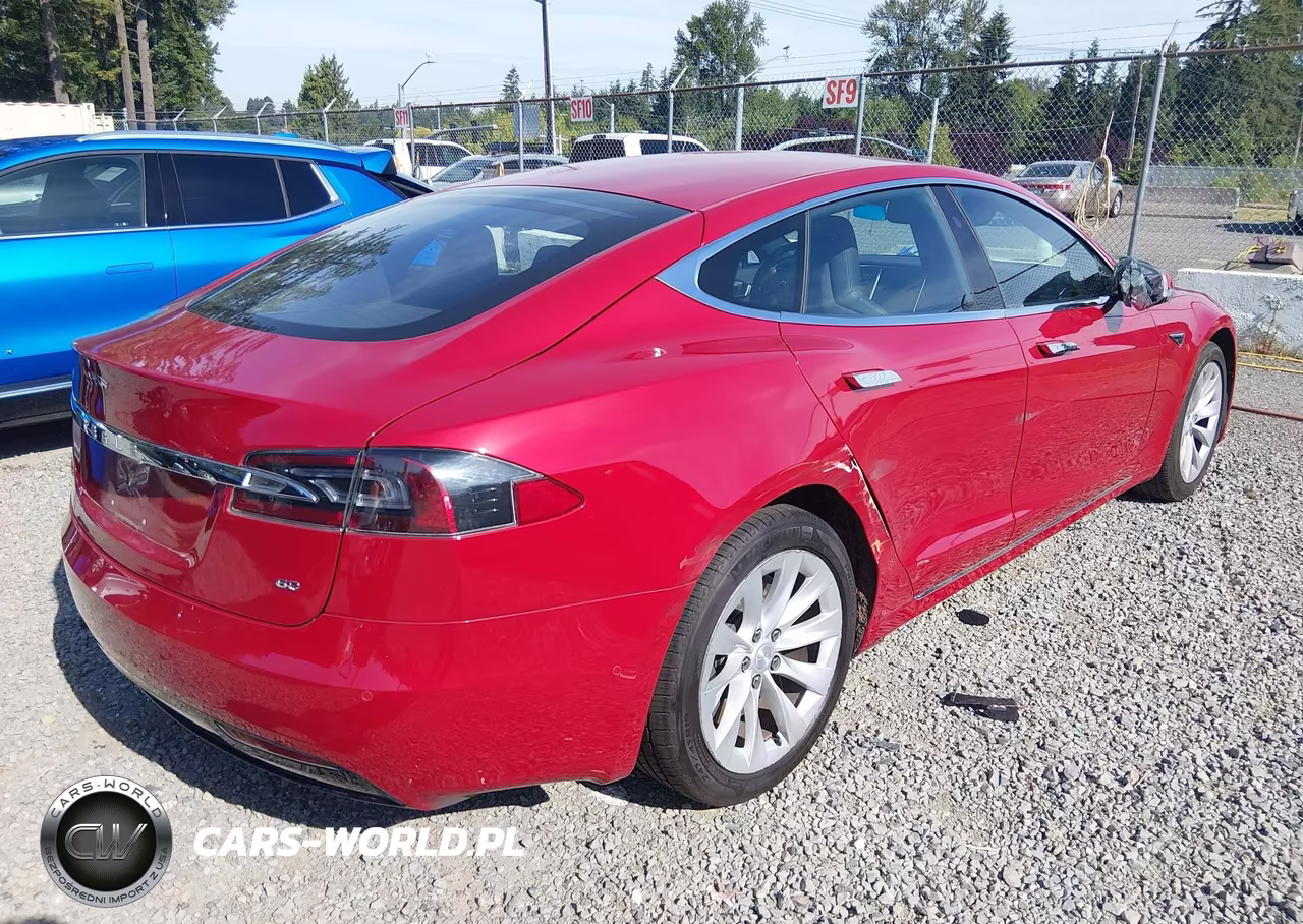 2017 Tesla Model S 60-75 VIN:5YJSA1E15HF185365 - 4